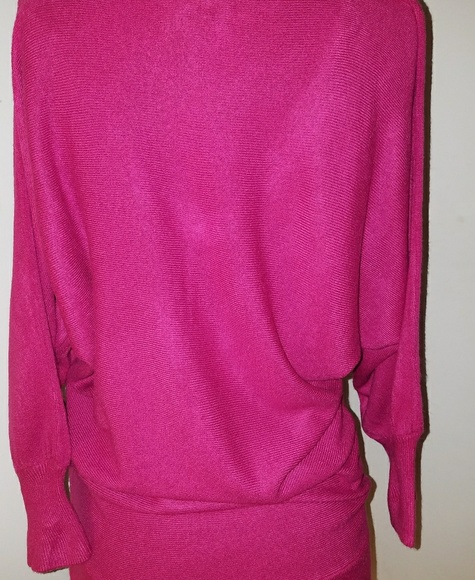 ❤PRICE DROPS❤ Women Tunic - Picture 7 of 7
